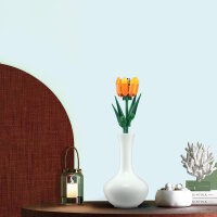 Mould King 24013. - Flower World Tulpe ge&ouml;ffnet (132 Teile)