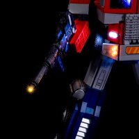 Les ensembles déclairage LEGO® 10302 Transformers Optimus Prime